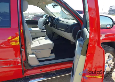 2011 Chevrolet Silverado 1500 Lt from USA, damaged, VIN 1GCRCSE08BZ230001